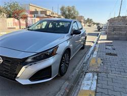 نيسان ألتيما